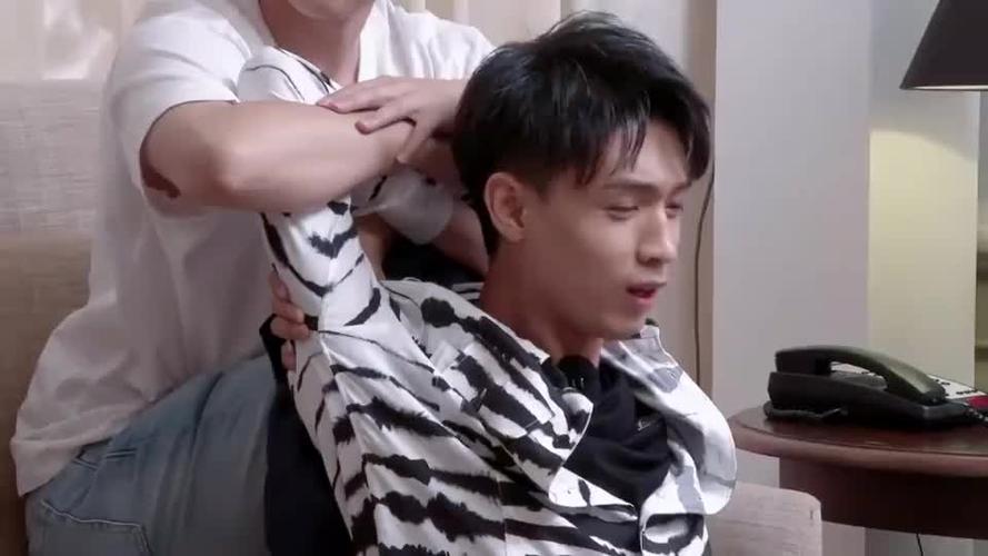 孟鹤堂给秦霄贤开背是第几期 孟鹤堂选秦霄贤和何九华的理由是什么