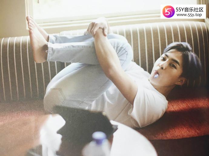 EXO成员XIUMIN将入伍