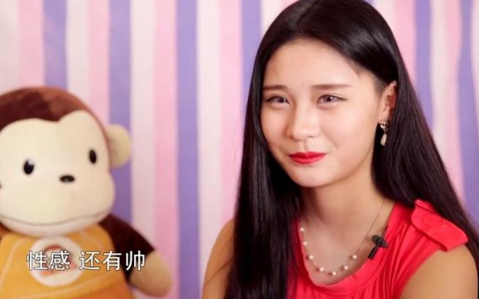 杨馥
