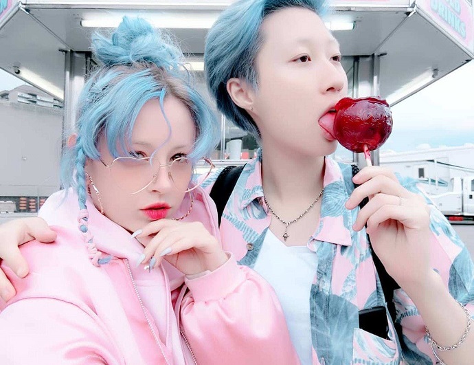 吴卓林和女友