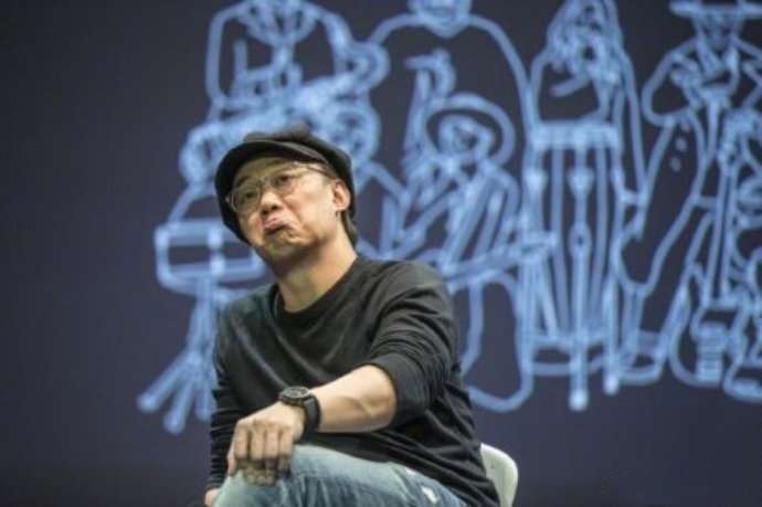 陈奕迅黑脸请学生离场
