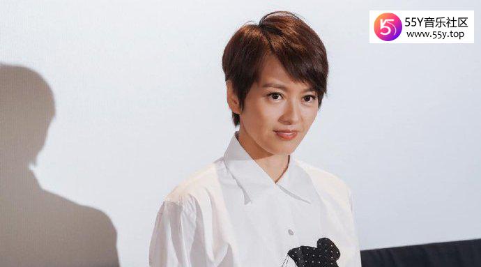 梁咏琪宣布将暂别乐坛