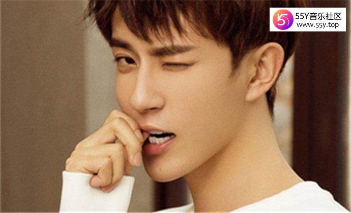 于朦胧为什么叫于三岁 歌手演员兼导演于朦胧什么背景