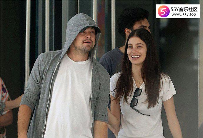 小李子的新女友是谁