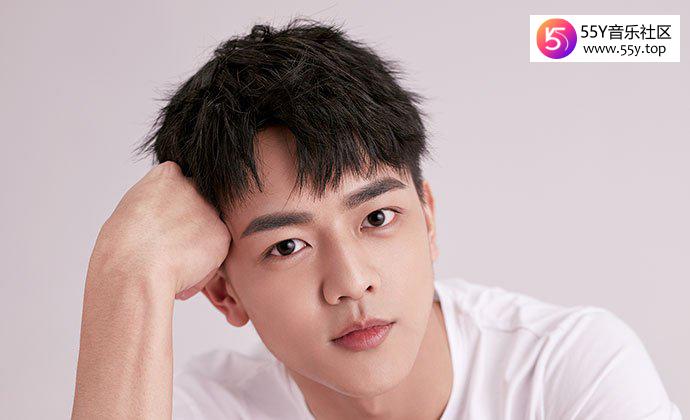 周大为个人资料