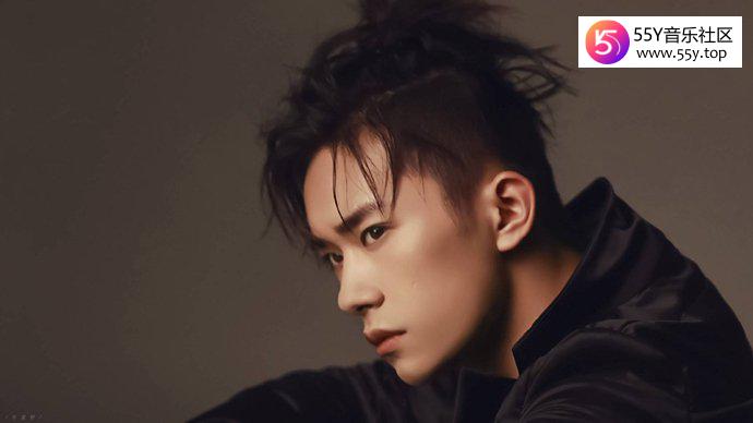 张艺兴易烊千玺两人究竟谁更有实力呢