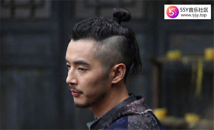 金世佳河神2剧照