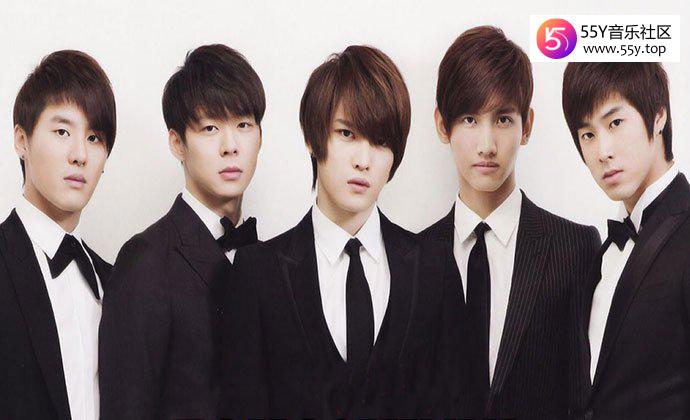 东方神起五位成员