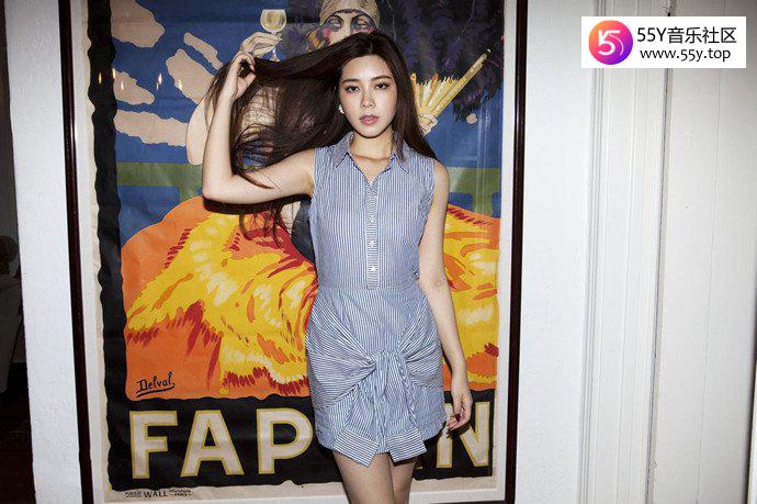 朱婧汐是怎么红的 朱婧汐和鹿晗是什么关系两人合作过吗