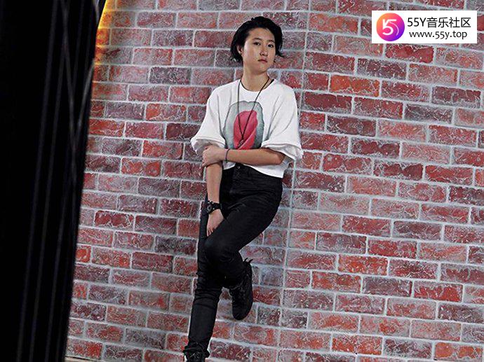 成龙不管吴卓林的2个原因