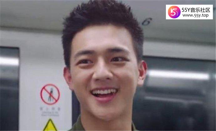 演员周大为广告