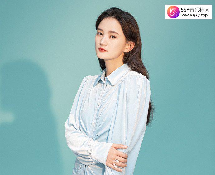 馨子不红原因是因为爸爸吗