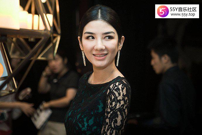 起底黄奕现况现今身边有无良配