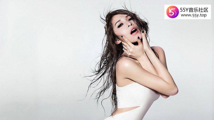 萧亚轩被公司雪藏