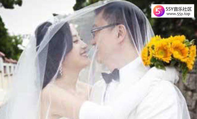 傅淼和老公婚纱照
