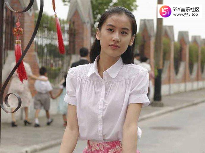 黄圣依周星驰对簿公堂 当年打十几场官司解约是怎么回事