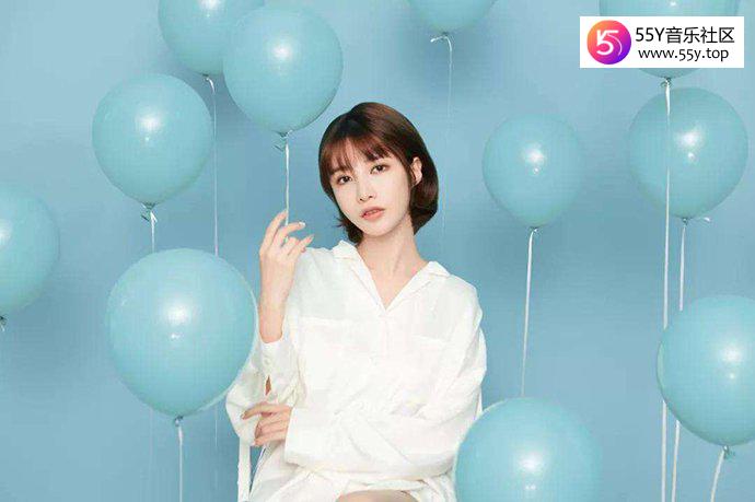 张沫凡为杨丽萍发声 称不要定义任何一位女性起底其感情经历