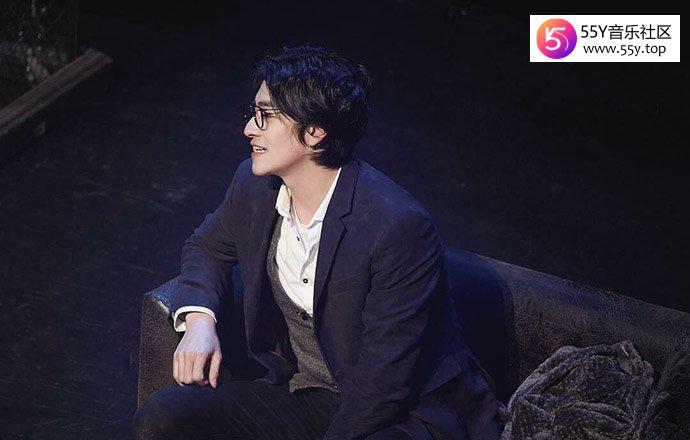 郑云龙家境如何