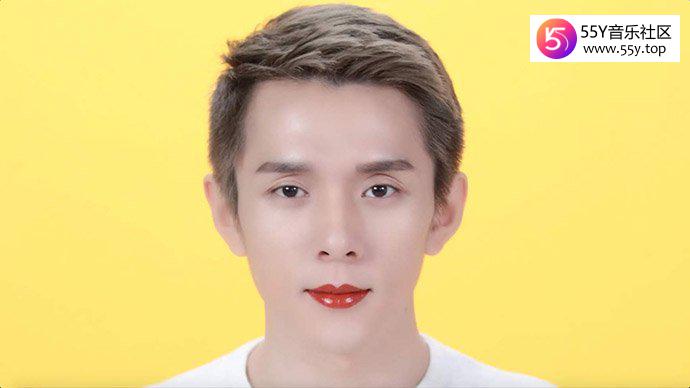 李佳琦给杨幂开黄腔说了什么 是暗讽杨幂还是本性所致