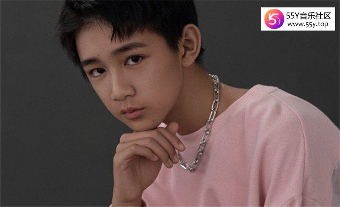 荣梓杉个人资料