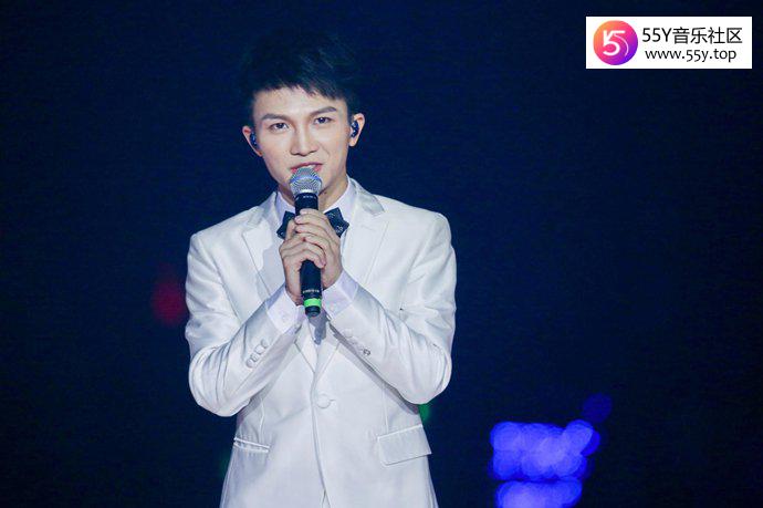 周深为什么还不火呢