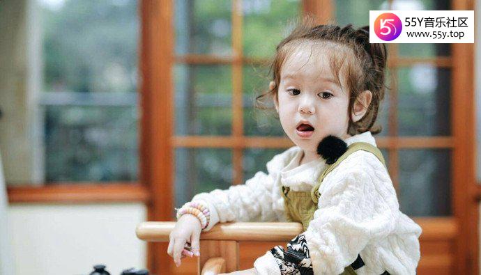 周嘉诚为什么这么红