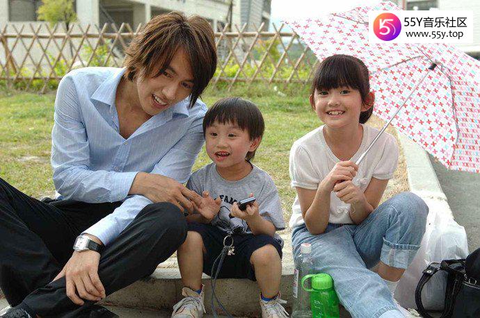 童星小小彬近况如何