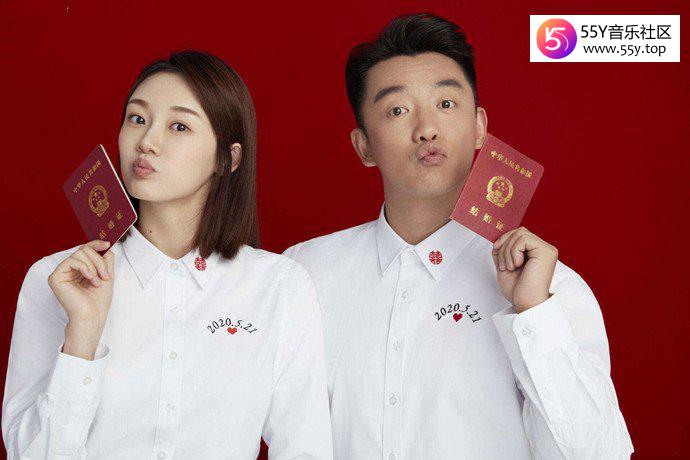 苗苗肚子凸起明显