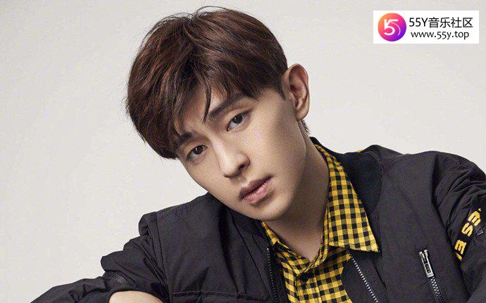 邓伦择偶标准看看金晨就知道了 邓伦三任前女友曝光都有谁?