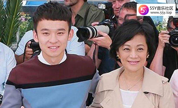 王京花和儿子董子健