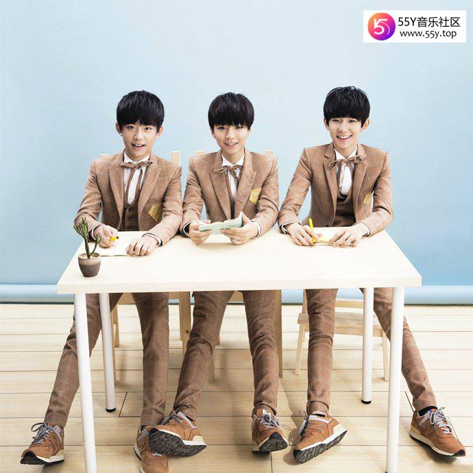 TFBOYS合体宣传王源新专辑