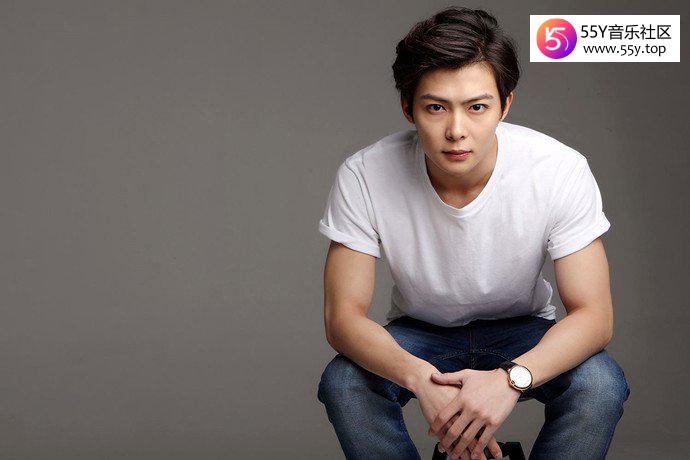 张铭恩现身胡冰卿小区 否认恋情又深夜密会什么情况?