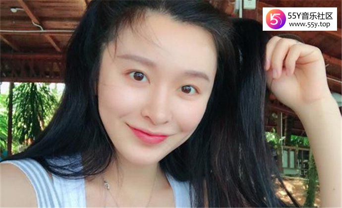 李萌萌家庭背景