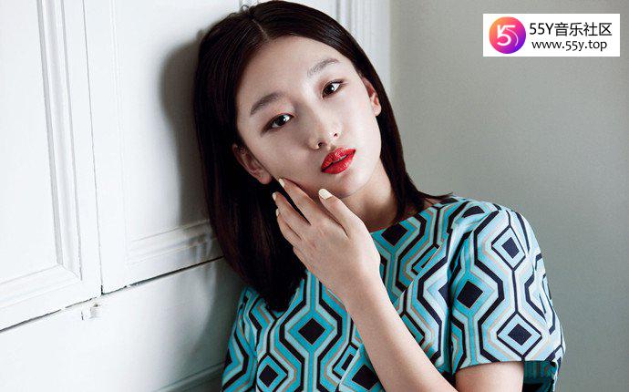 “小黄鸭”周冬雨