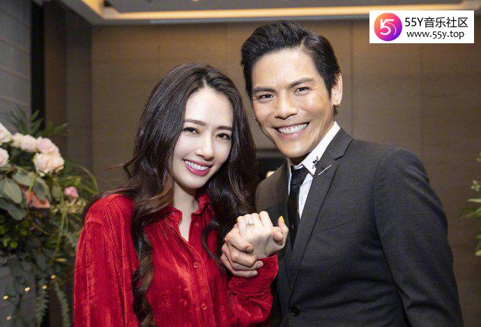 郭碧婷发文似和向佐不和