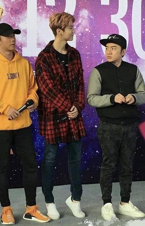 鹿晗的身高是多少米 鹿晗身高达到170了吗