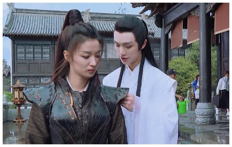 王楚然和丁程鑫演过的电影教什么名字 丁程鑫为什么对敖子逸说我没有哥哥了呢