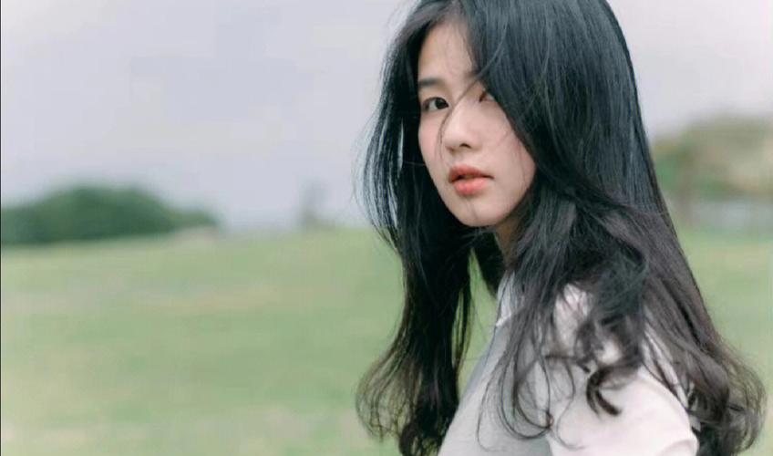 白鹿是如何出道的呢 白鹿出道时间