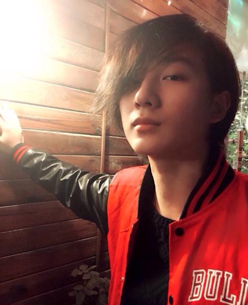 李宏毅变形计后为什么会成为演员呢 变形计李宏毅是第几期出现的