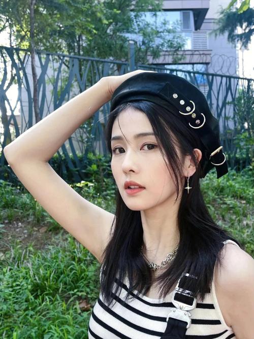 白鹿整牙了吗 白鹿整过容吗