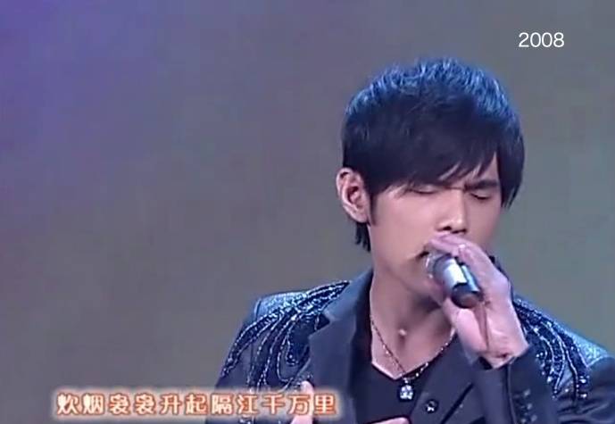 周杰伦第四次上春晚唱的什么歌啊 周杰伦春晚唱过的歌曲