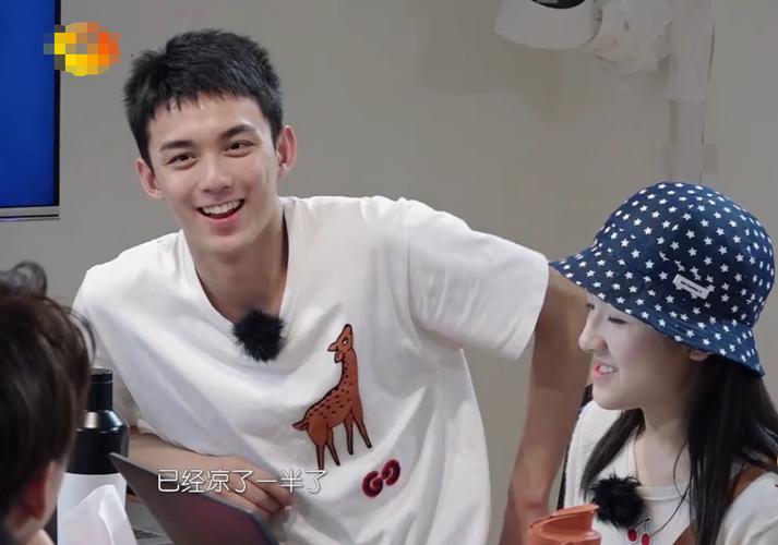 李兰迪和吴磊一起演过什么校园剧啊 秘果李兰迪陈哲远什么时候播的