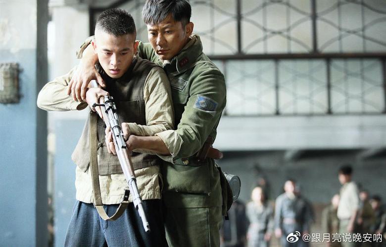 朱亚文欧豪演的抗战剧叫什么(邓超朱亚文谁高)