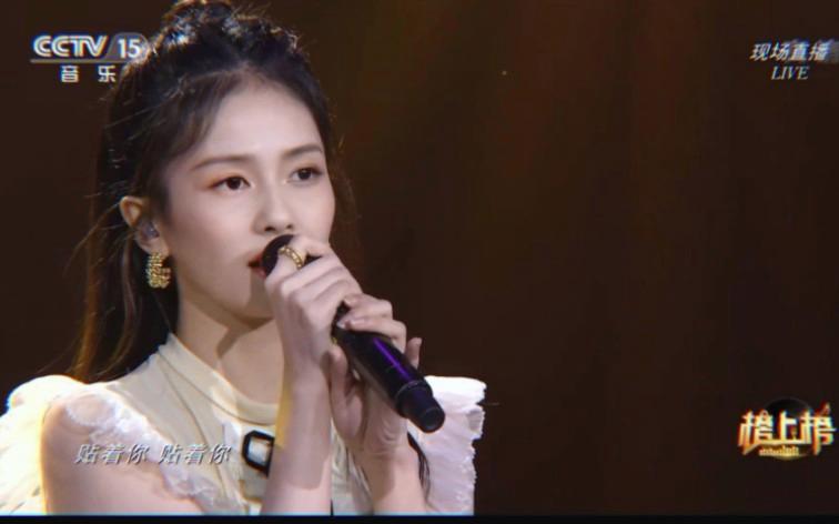 白鹿唱的最火十首歌(最近网络上很火的歌曲有哪些歌单)