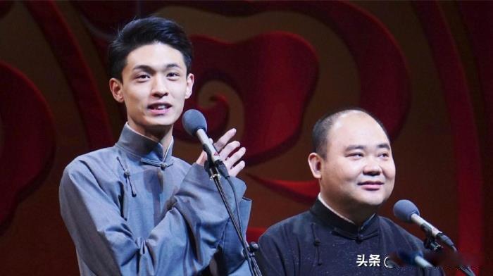 秦霄贤怎么火起来的富二代(秦霄贤的心酸经历)