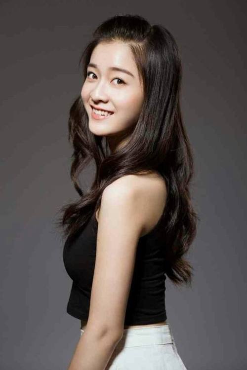 95后小花颜值排行榜最新(泰国公认的90后十大帅哥)