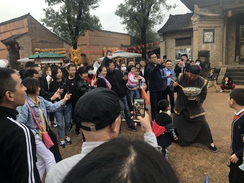 白鹿原影视城都拍过哪些电视(焦岗湖影视城拍过什么电影)