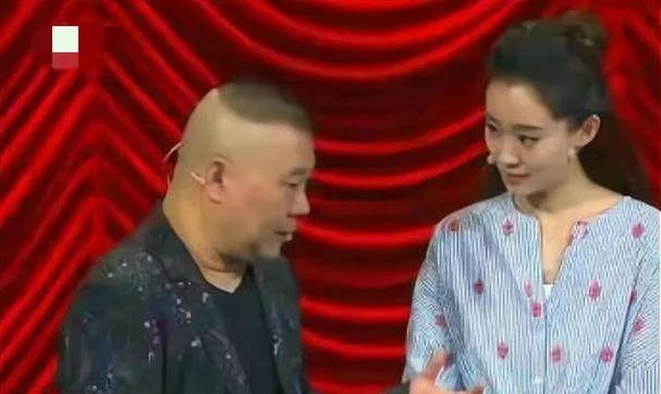 郭德纲为什么捧张小斐(张小斐的故事英语)