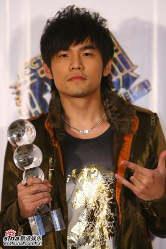 谁知道周杰伦获得过哪些奖项(周杰伦金曲奖得奖次数多少次)