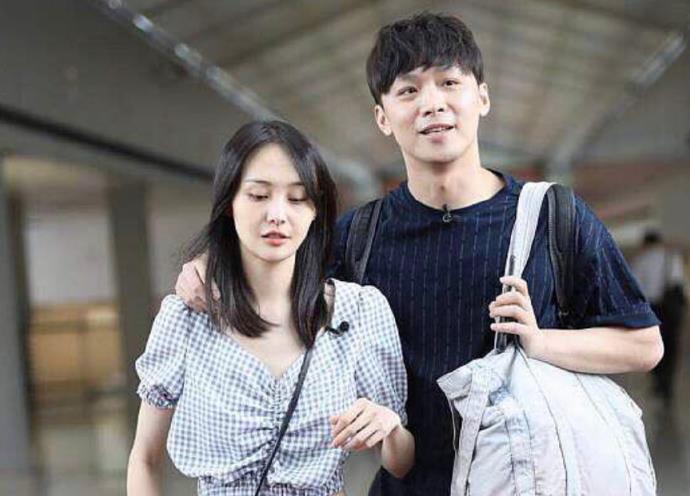 郑爽妈妈是谁 